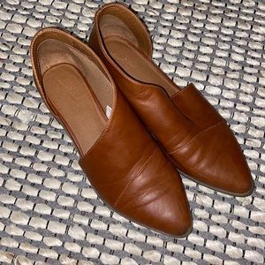 Basically new! Tried on once.